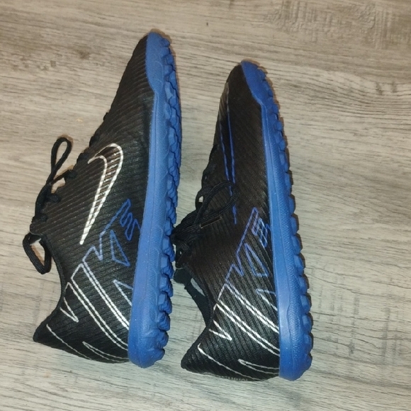 Nike Mercurial  Vapor Indoor Soccer Black and Blue Sports Sneakers Men's Size8.5 - Picture 7 of 9